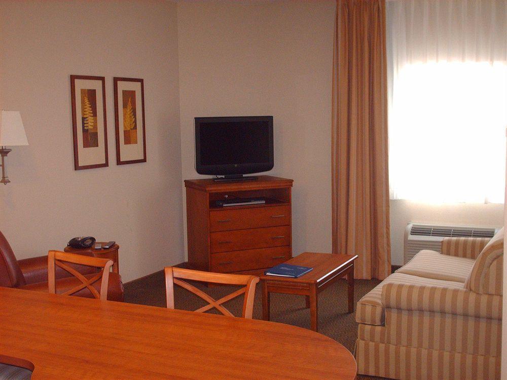 Candlewood Suites Warner Robins By Ihg Quarto foto